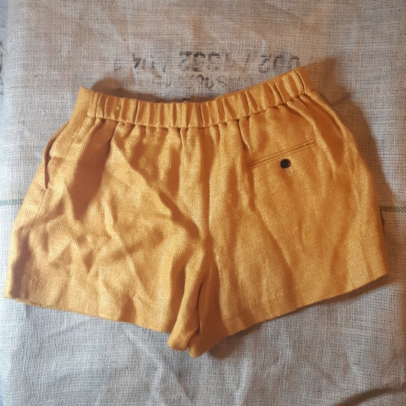 3.1 PHILLIP LIM • PLEATED SHORTS • US 8 - Picture 2 of 10